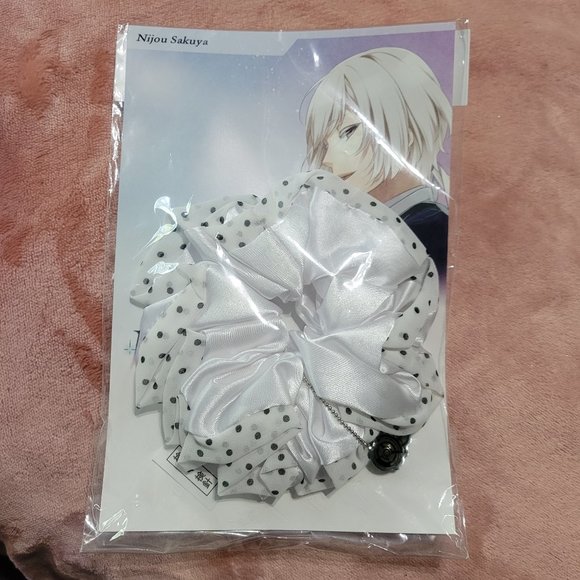 Norn9 Sakuya Nijou White & Polka Dot Hair Scrunchy - Picture 1 of 4